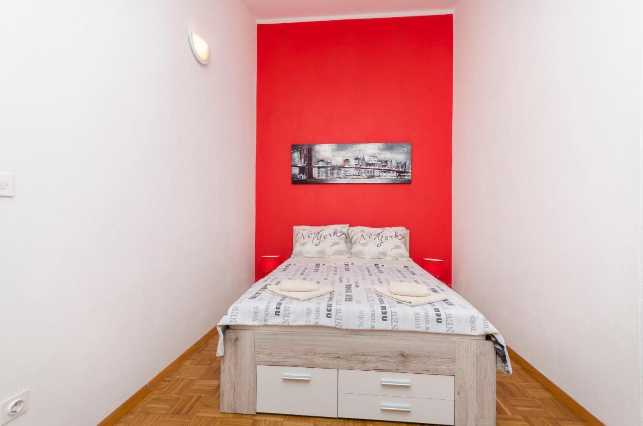Apartments And Room Take It Easy Tribalj 외부 사진